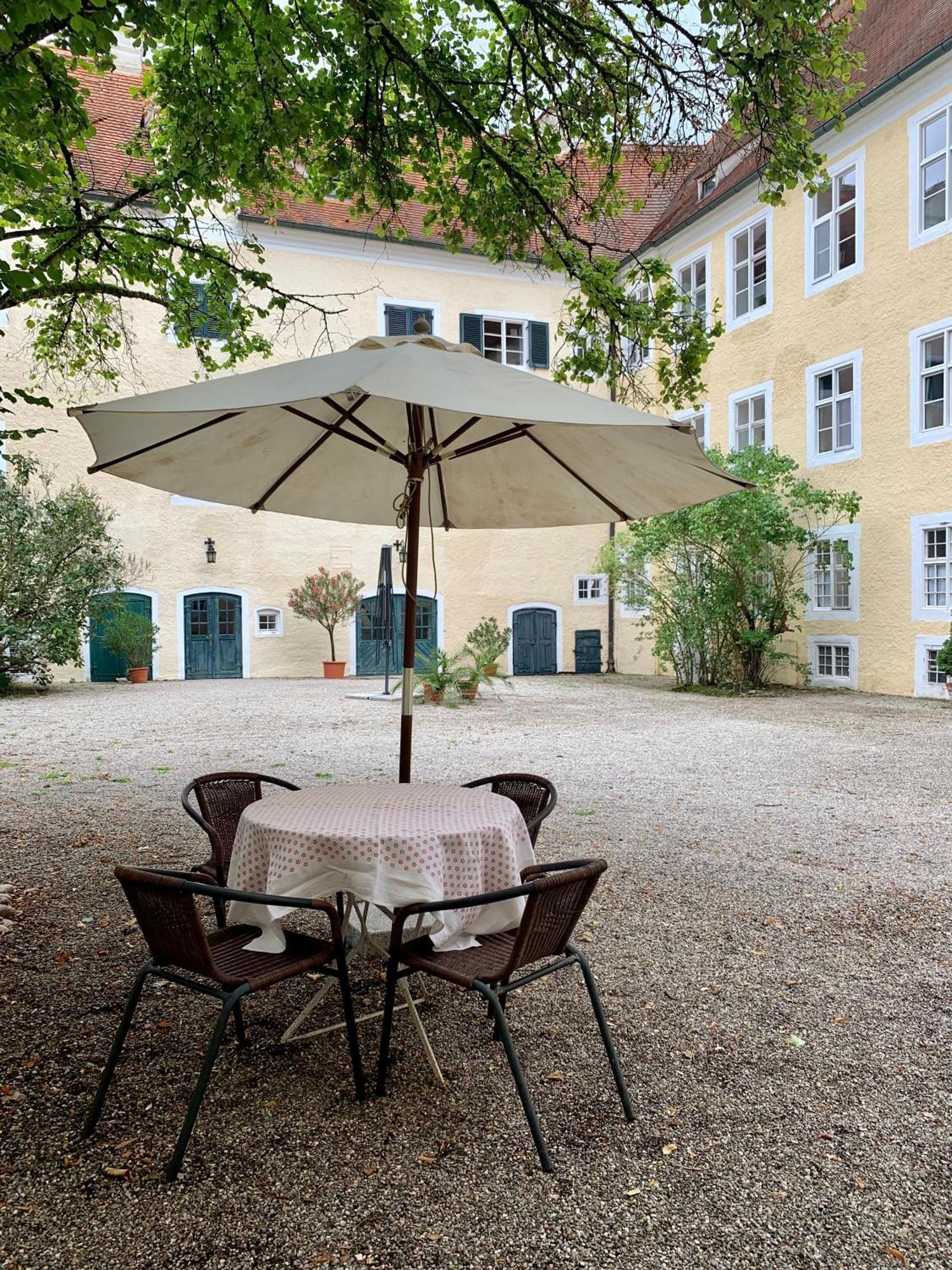 Wohnen Im Wasserschloss Sandizell シュロベンハウゼン エクステリア 写真